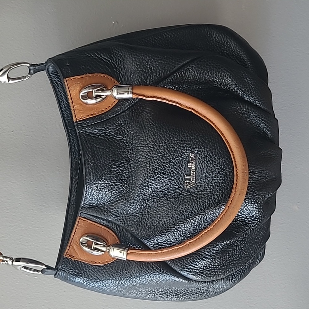 Valentina black crossbosy bag